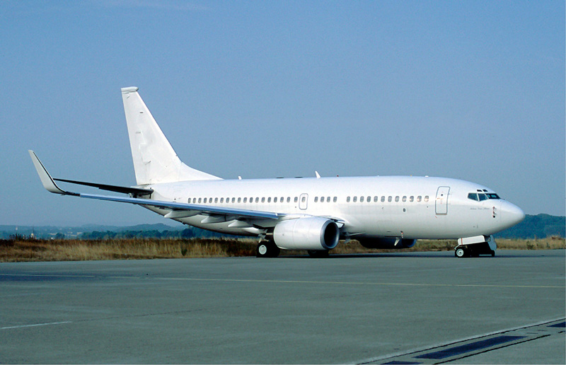 Boeing 737-500