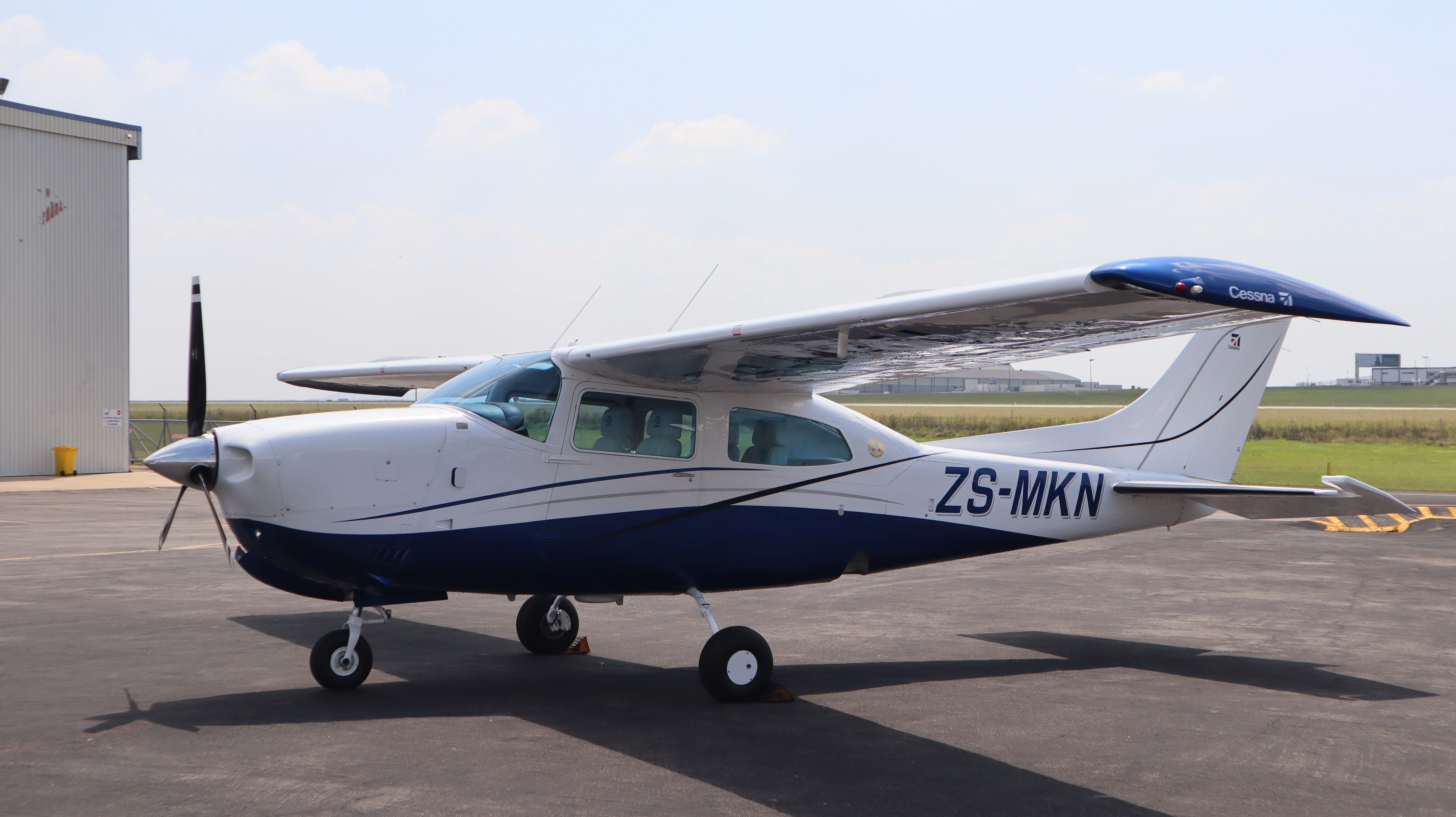 Cessna T210M Centurion